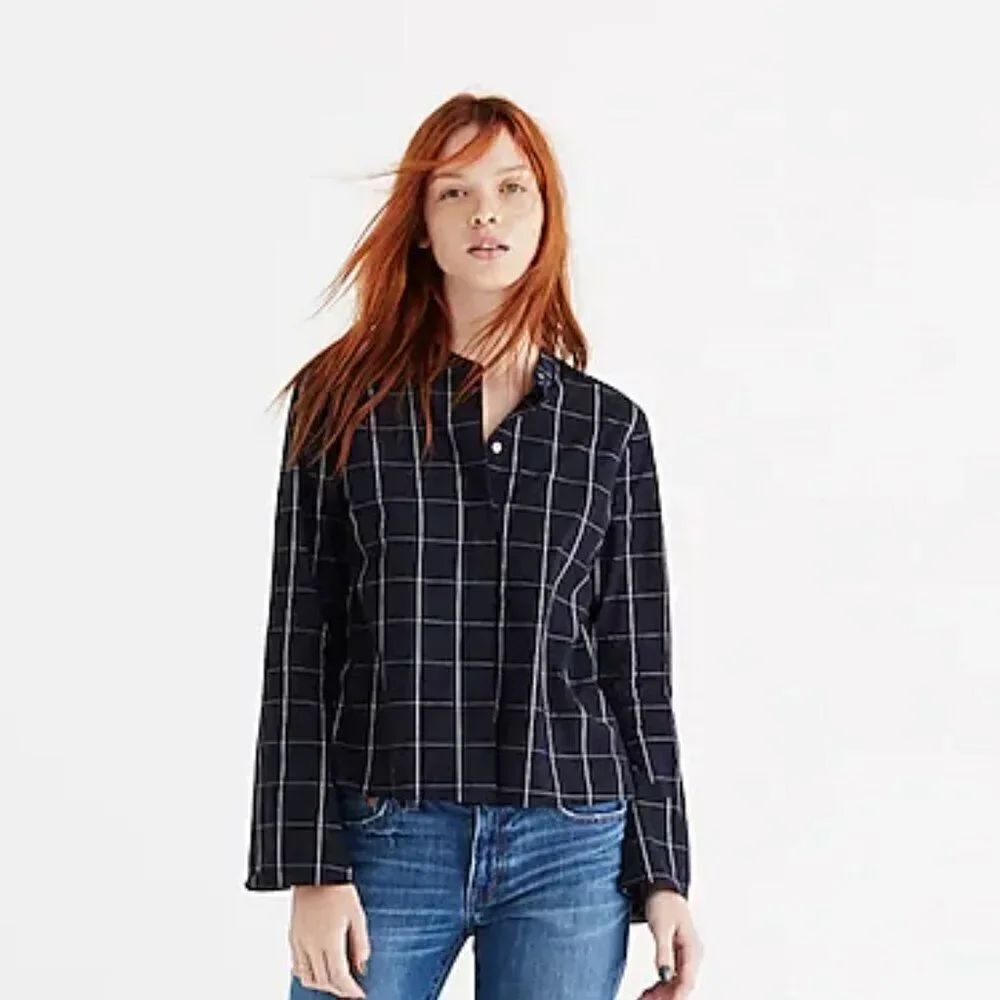 Madewell Navy Blue Bell-Sleeve Shirt in Windowpane Plaid Size Medium G0386